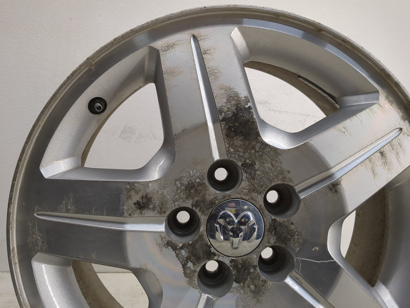 2007-2009 Dodge Caliber Oem Wheel Rim - Oemusedautoparts1.com