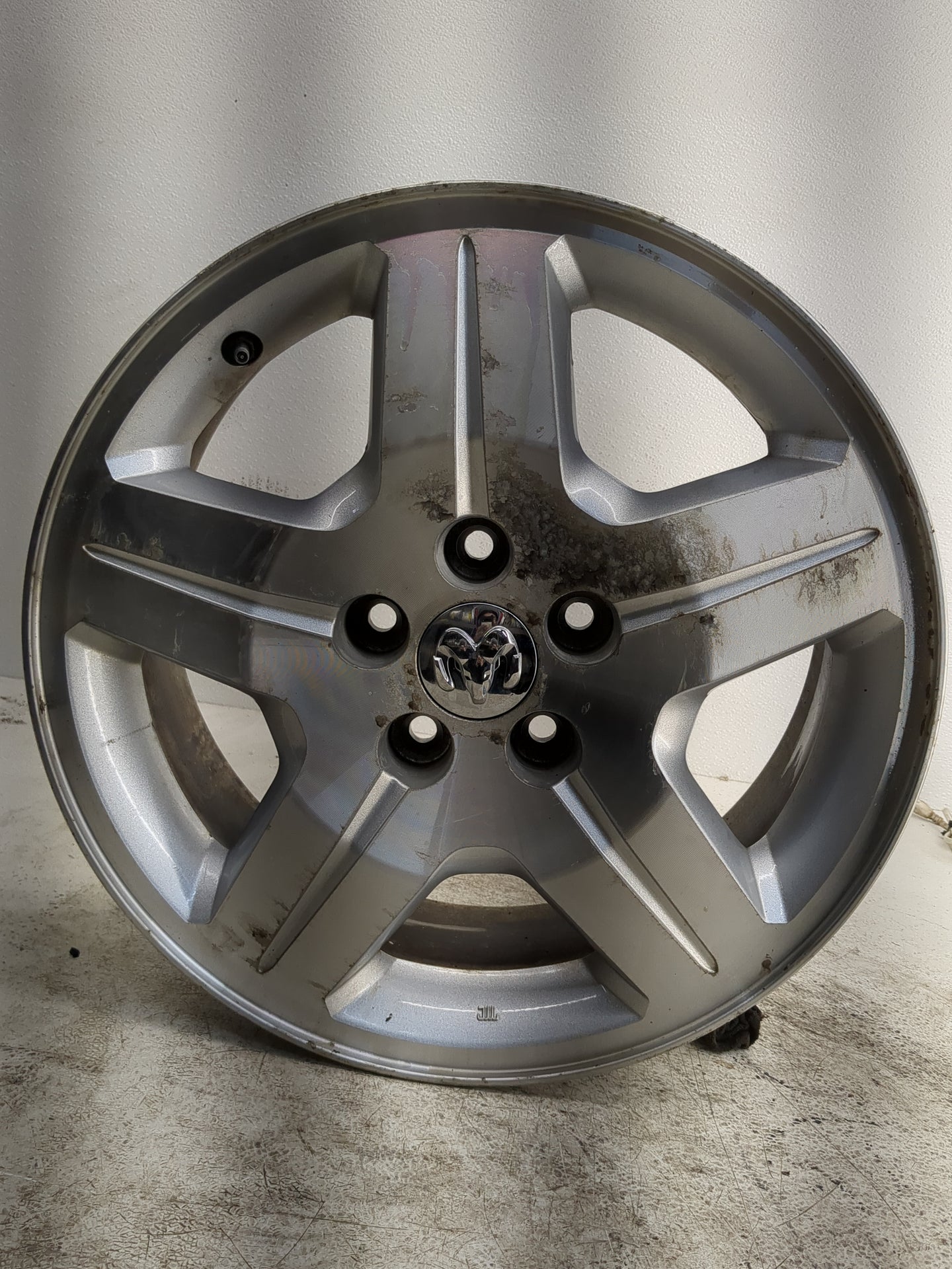 2007-2009 Dodge Caliber Oem Wheel Rim - Oemusedautoparts1.com