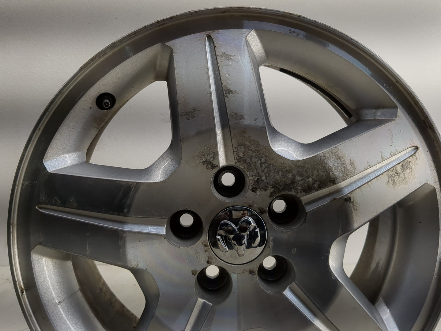 2007-2009 Dodge Caliber Oem Wheel Rim - Oemusedautoparts1.com