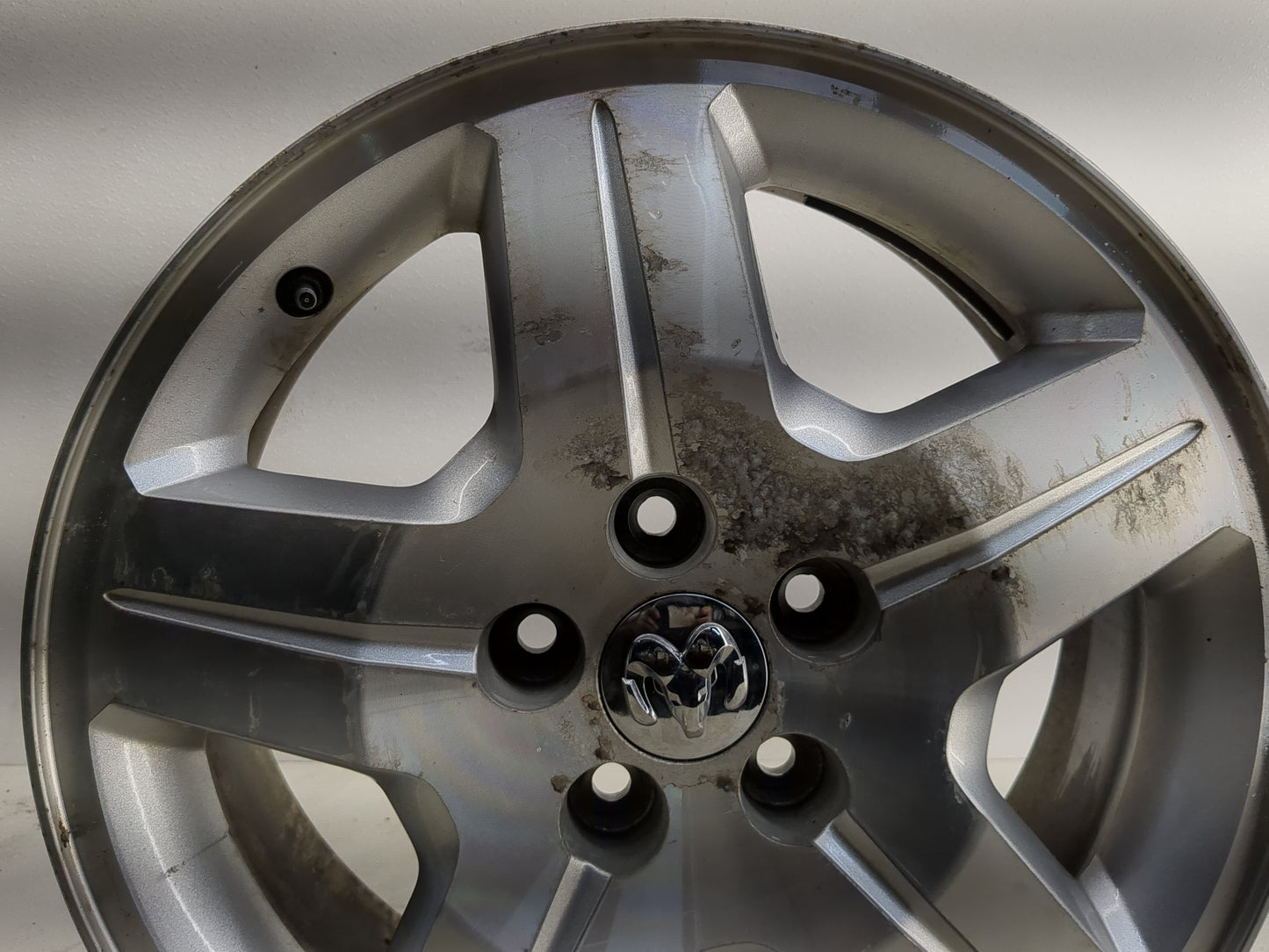 2007-2009 Dodge Caliber Oem Wheel Rim - Oemusedautoparts1.com