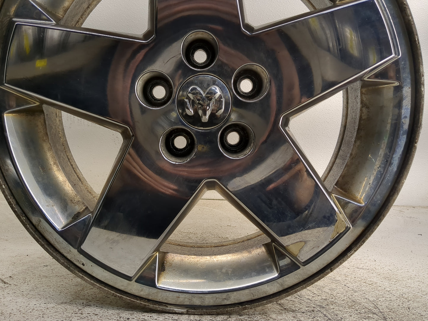2007-2012 Dodge Caliber Oem Wheel Rim 1391455 - Oemusedautoparts1.com