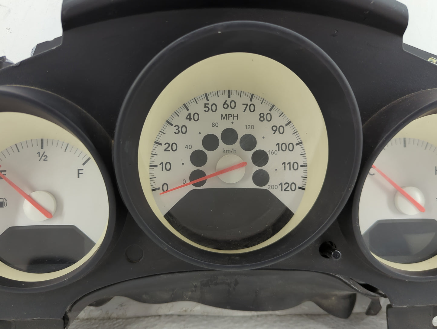 2007-2008 Dodge Caliber Instrument Cluster Speedometer Gauges Fits Fits 2007 2008 OEM Used Auto Parts - Oemusedautoparts1.co