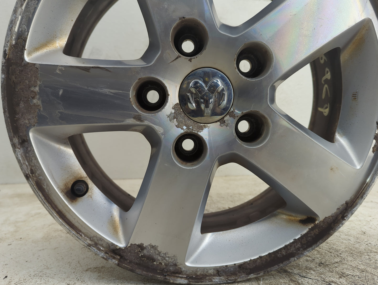 Dodge Caravan Oem Wheel Rim 1200701 - Oemusedautoparts1.com
