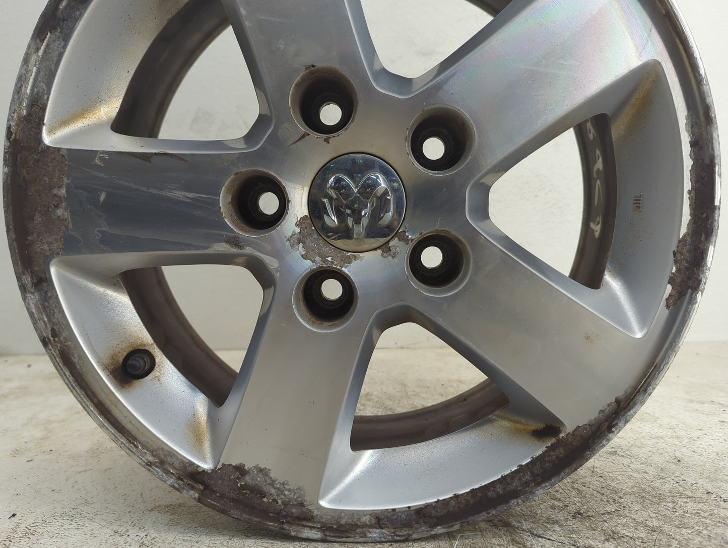 Dodge Caravan Oem Wheel Rim - Oemusedautoparts1.com