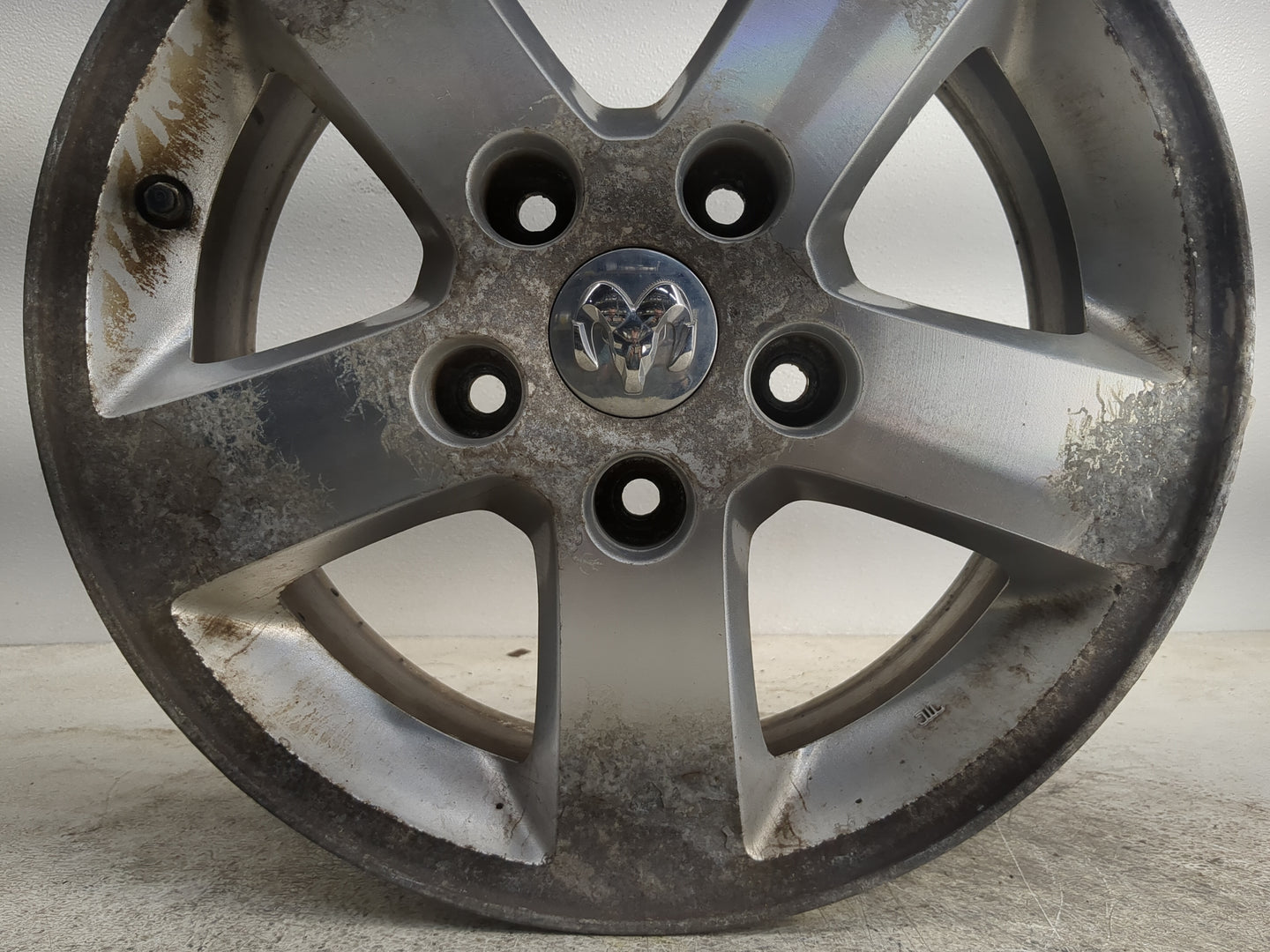 Dodge Caravan Oem Wheel Rim - Oemusedautoparts1.com