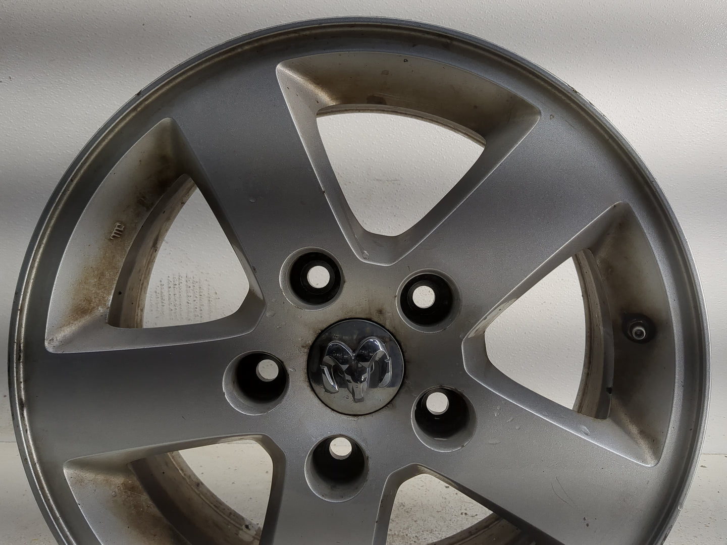 Dodge Caravan Oem Wheel Rim - Oemusedautoparts1.com