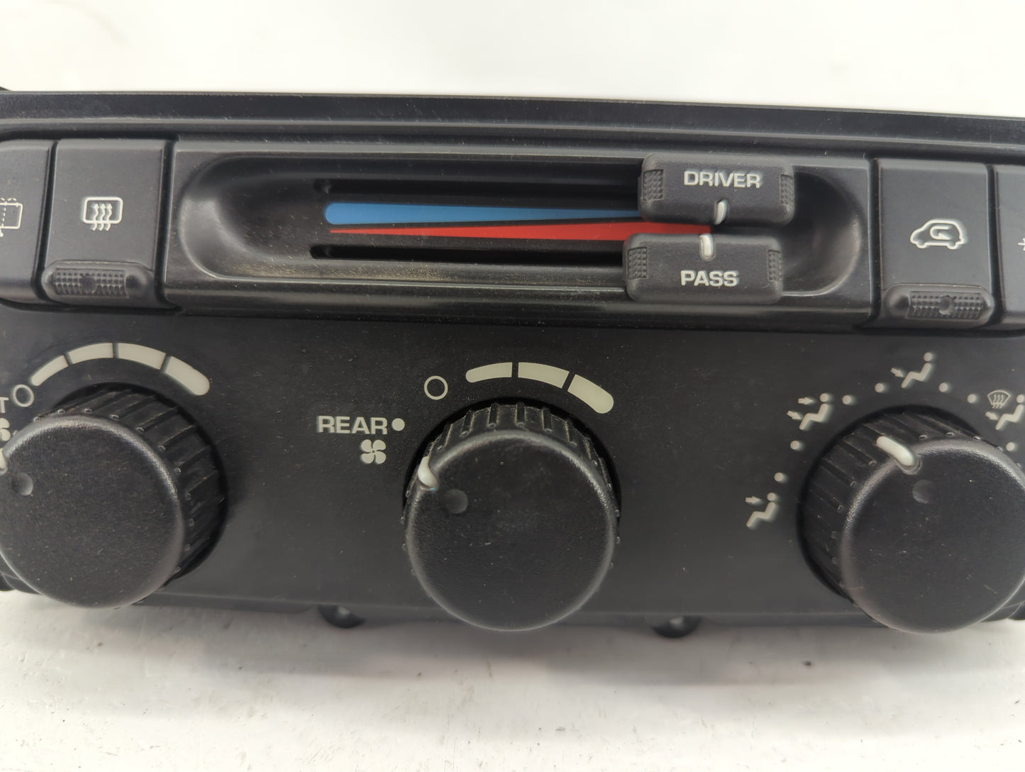 2004-2007 Dodge Caravan Climate Control Module Temperature AC/Heater Replacement Fits Fits 2004 2005 2006 2007 OEM Used Auto