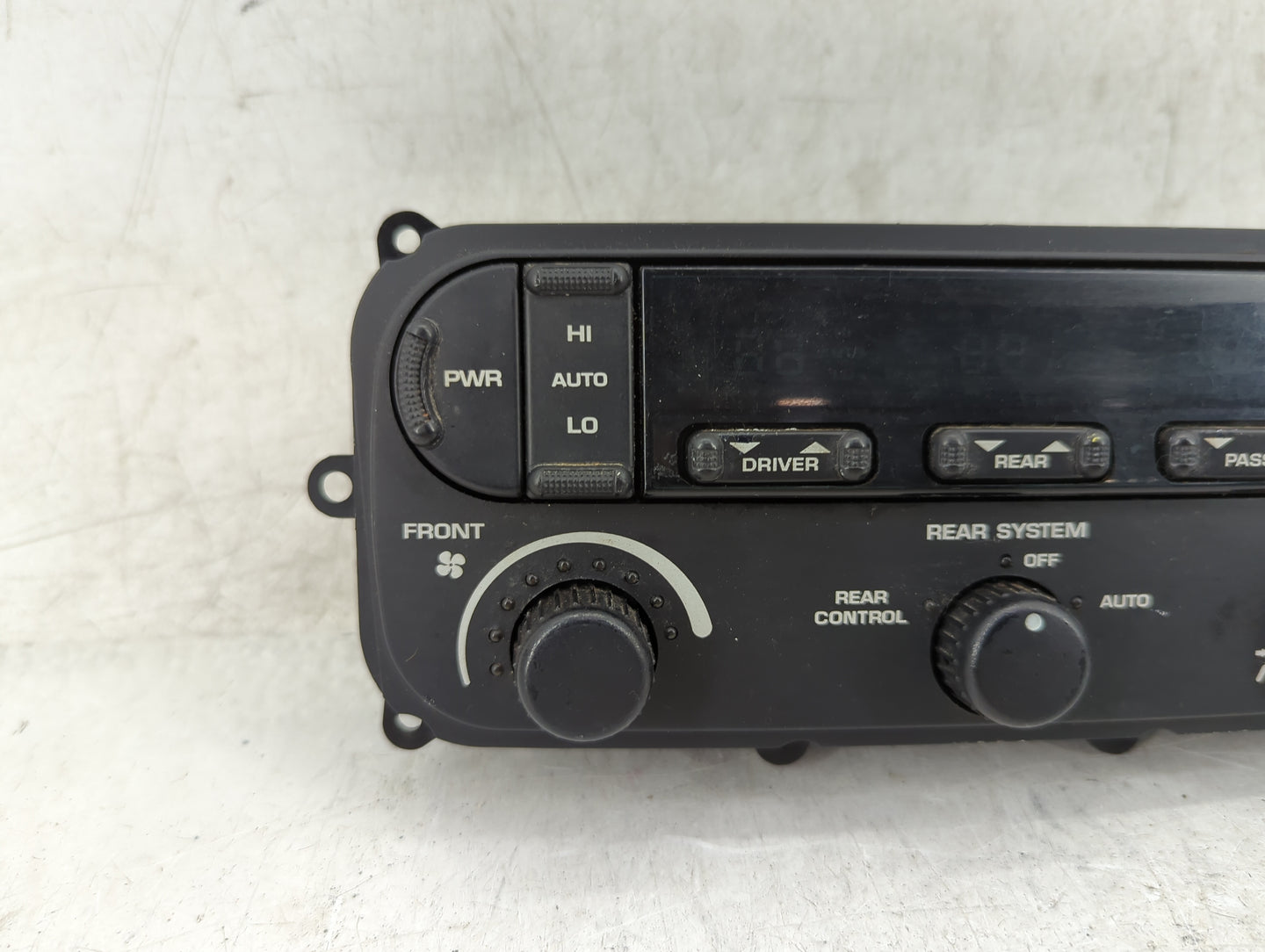 2005-2007 Dodge Caravan Climate Control Module Temperature AC/Heater Replacement Fits Fits 2005 2006 2007 OEM Used Auto Part