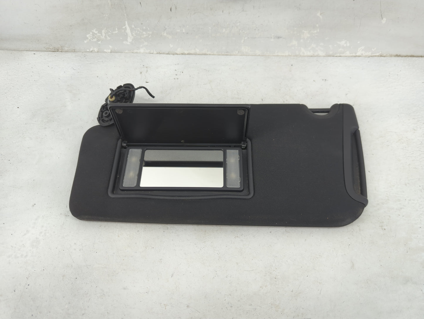 2011-2014 Dodge Charger Sun Visor Shade Replacement Driver Left Mirror Fits Fits 2011 2013 2014 OEM Used Auto Parts - Oemuse