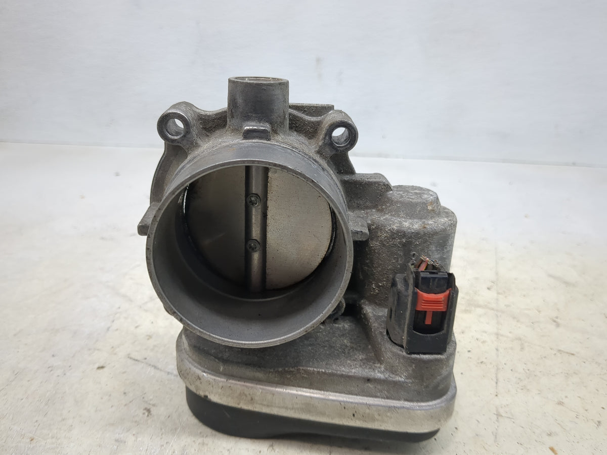 2006-2010 Dodge Charger Throttle Body Fits Fits 2006 2007 2008 2009 2010 2011 OEM Used Auto Parts - Oemusedautoparts1.com