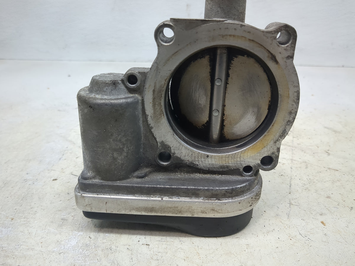 2006-2010 Dodge Charger Throttle Body Fits Fits 2006 2007 2008 2009 2010 2011 OEM Used Auto Parts - Oemusedautoparts1.com