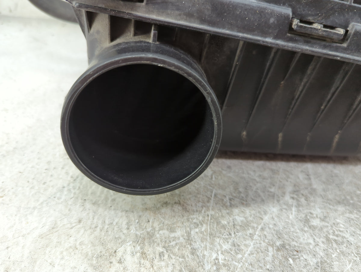 2006-2010 Dodge Charger Air Cleaner Intake-duct Hose Tube 1228704 - Oemusedautoparts1.com