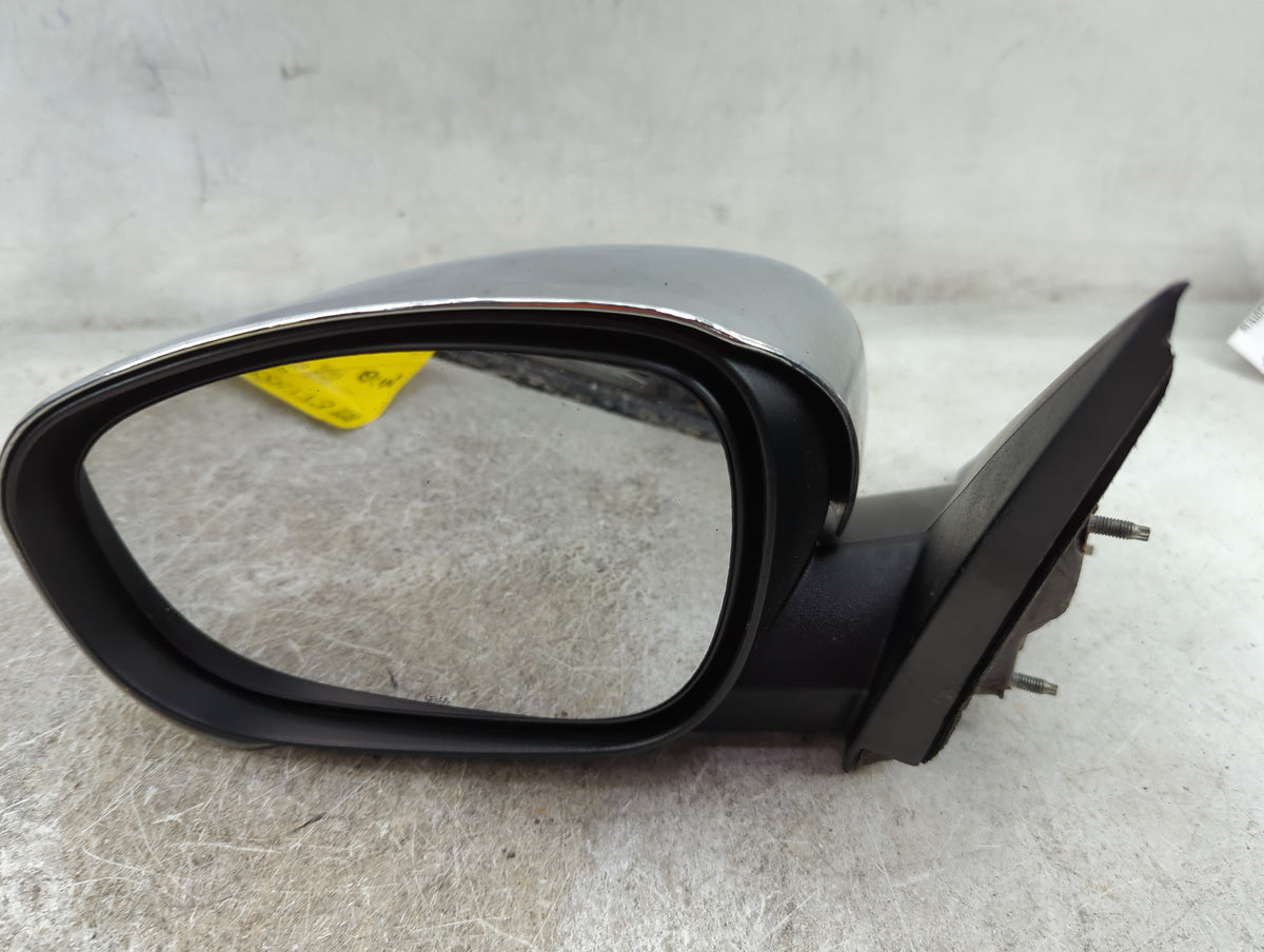 2006-2010 Dodge Charger Driver Side View Mirror - Left Door Mirror OEM Used - Oemusedautoparts1.com