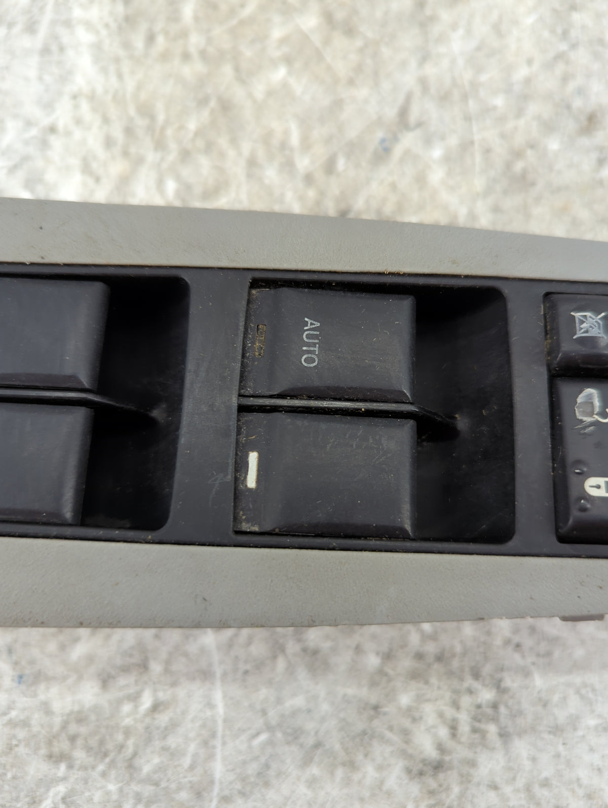 2006-2010 Dodge Charger Master Power Window Switch Replacement Driver Side Left Fits OEM Used Auto Parts - Oemusedautoparts1
