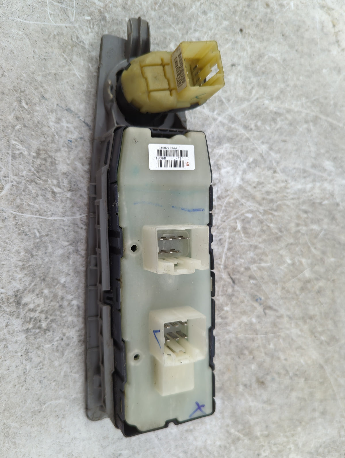 2006-2010 Dodge Charger Master Power Window Switch Replacement Driver Side Left Fits OEM Used Auto Parts - Oemusedautoparts1