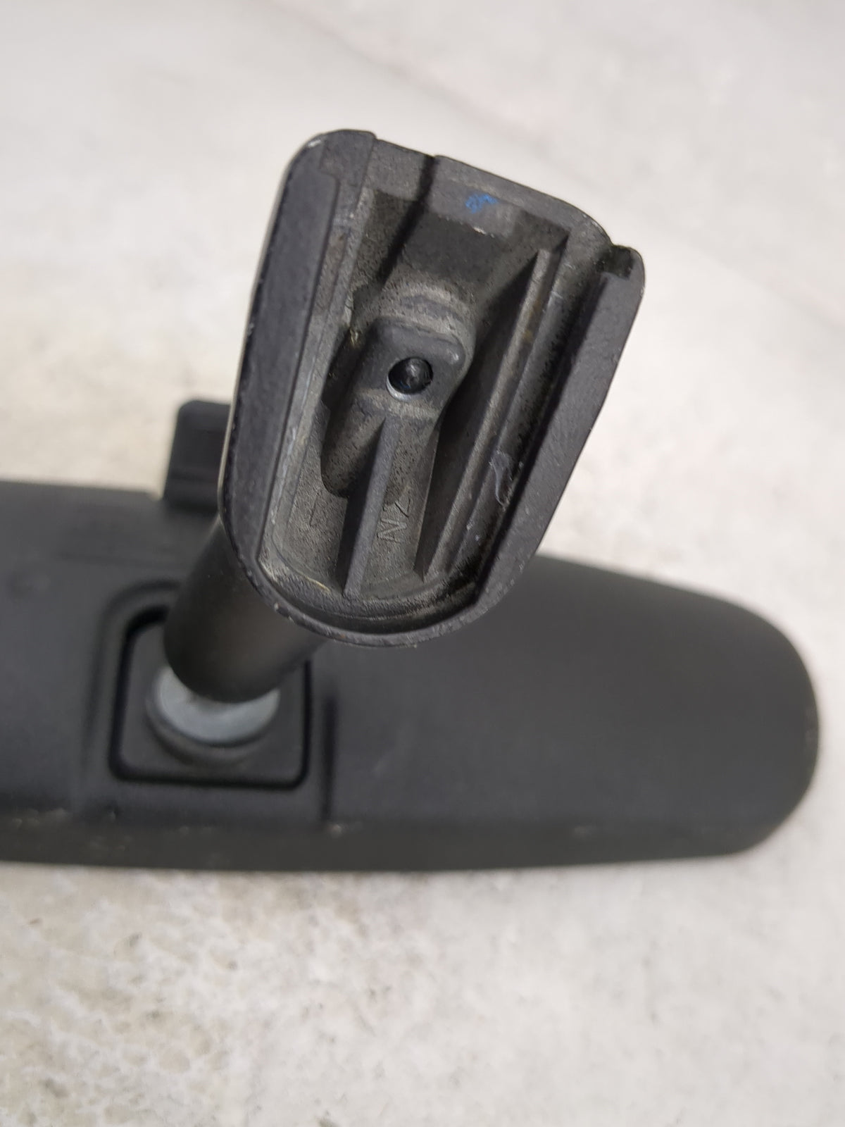 2006-2010 Dodge Charger Interior Rear View Mirror Replacement OEM Fits OEM Used Auto Parts - Oemusedautoparts1.com