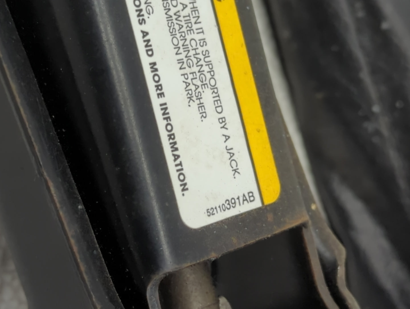 Dodge Dakota Spare Scissor Car Jack 934002 - Oemusedautoparts1.com