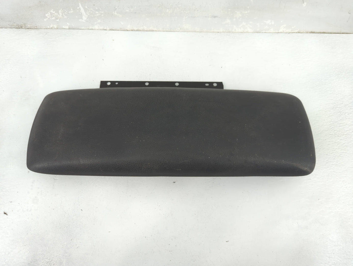 2002-2004 Dodge Dakota Center Console Armrest Cover Lid Fits Fits 2002 2003 2004 OEM Used Auto Parts - Oemusedautoparts1.com