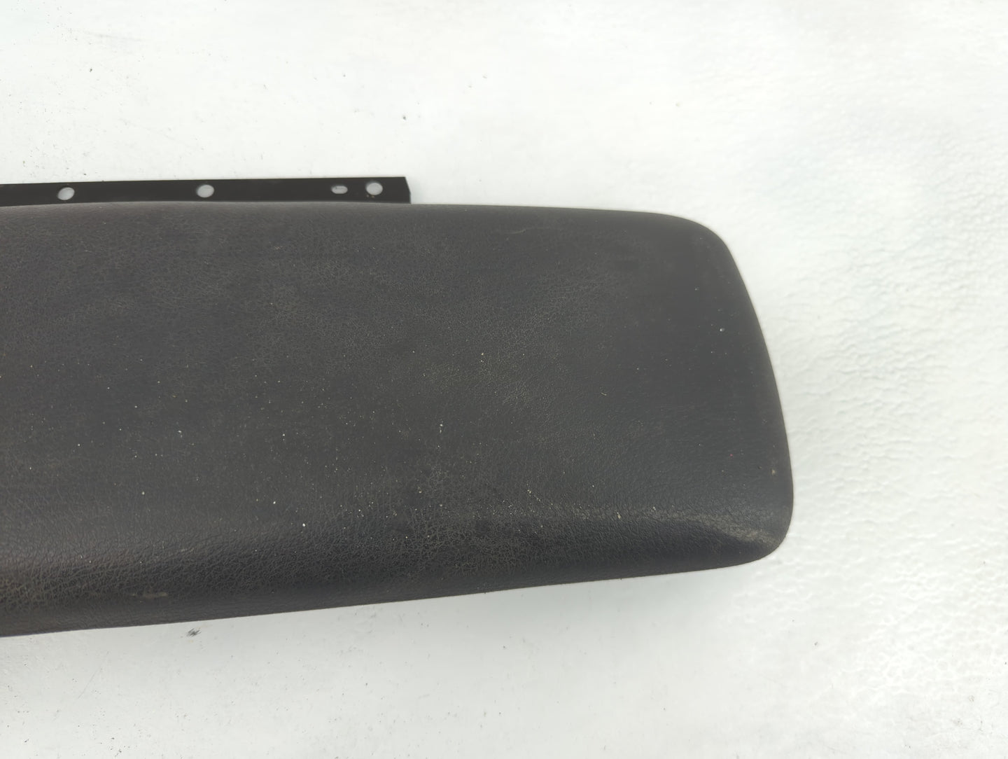 2002-2004 Dodge Dakota Center Console Armrest Cover Lid Fits Fits 2002 2003 2004 OEM Used Auto Parts - Oemusedautoparts1.com