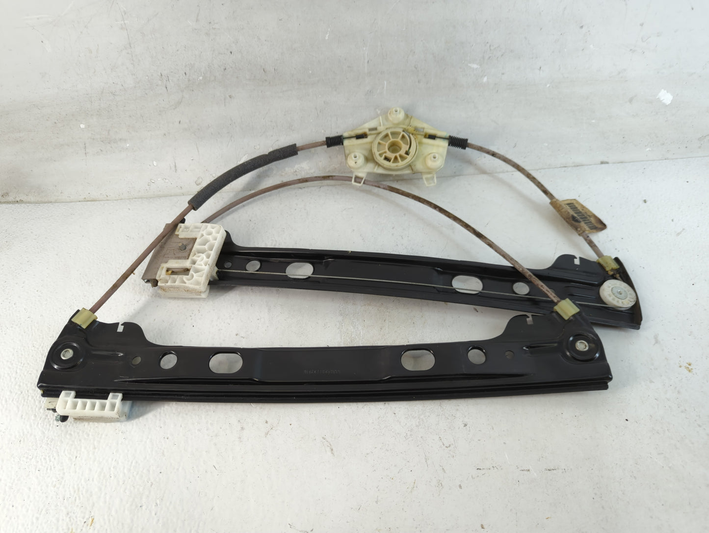 2013-2016 Dodge Dart Driver Left Front Window Regulator 1036012 - Oemusedautoparts1.com
