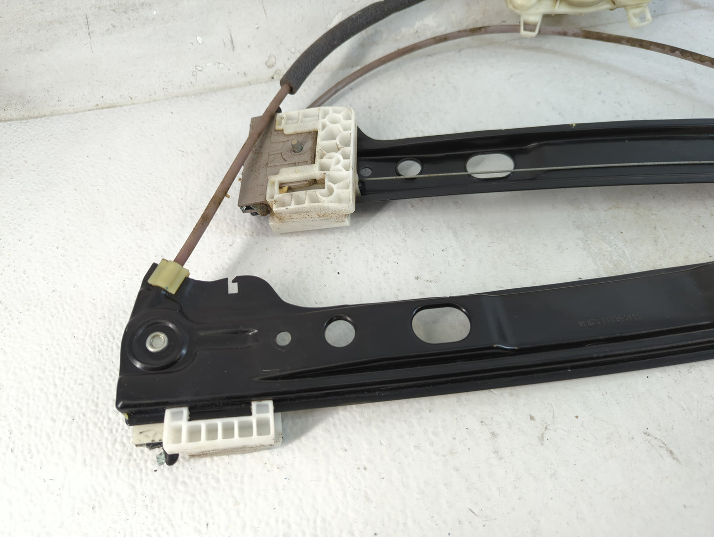 2013-2016 Dodge Dart Driver Left Front Window Regulator 1036012 - Oemusedautoparts1.com
