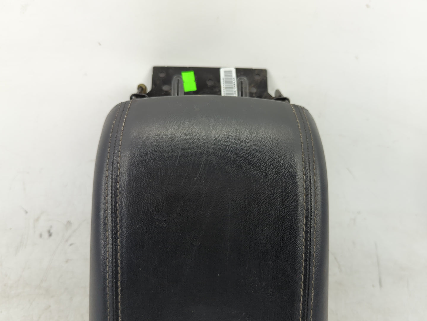 2013-2015 Dodge Dart Center Console Armrest Cover Lid Fits Fits 2013 2014 2015 OEM Used Auto Parts - Oemusedautoparts1.com