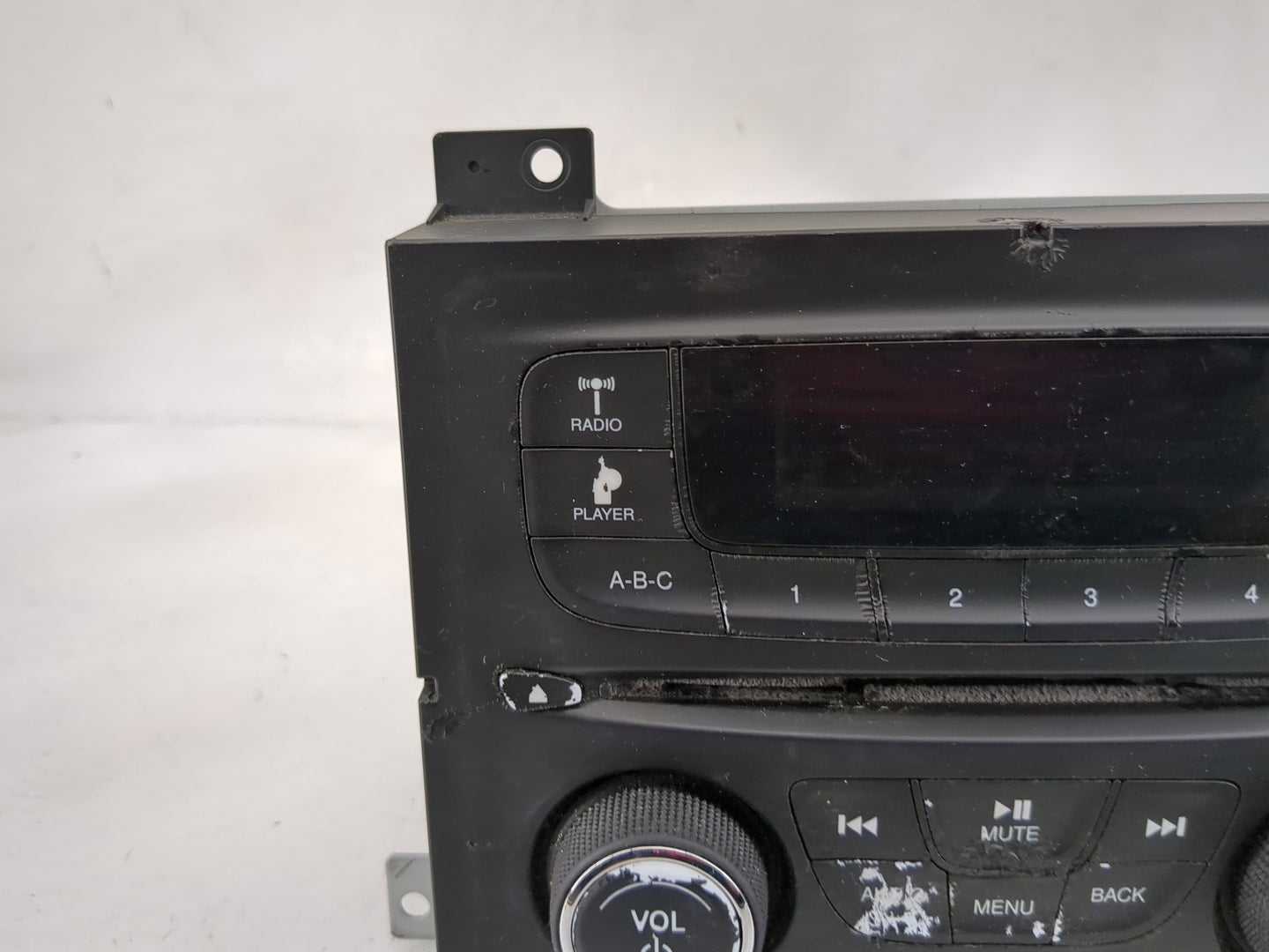 2013-2016 Dodge Dart Radio AM FM Cd Player Receiver Replacement Fits Fits 2013 2014 2015 2016 OEM Used Auto Parts - Oemuseda