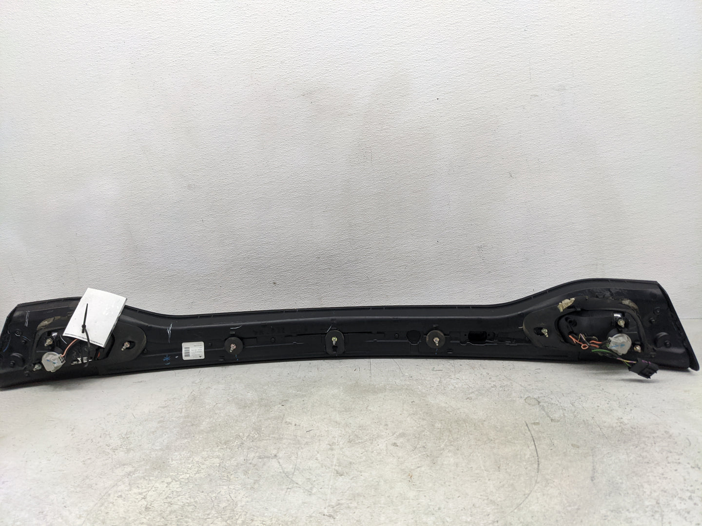 2013-2016 Dodge Dart Driver Left Side Deck Lid Mounted Tail Light - Oemusedautoparts1.com