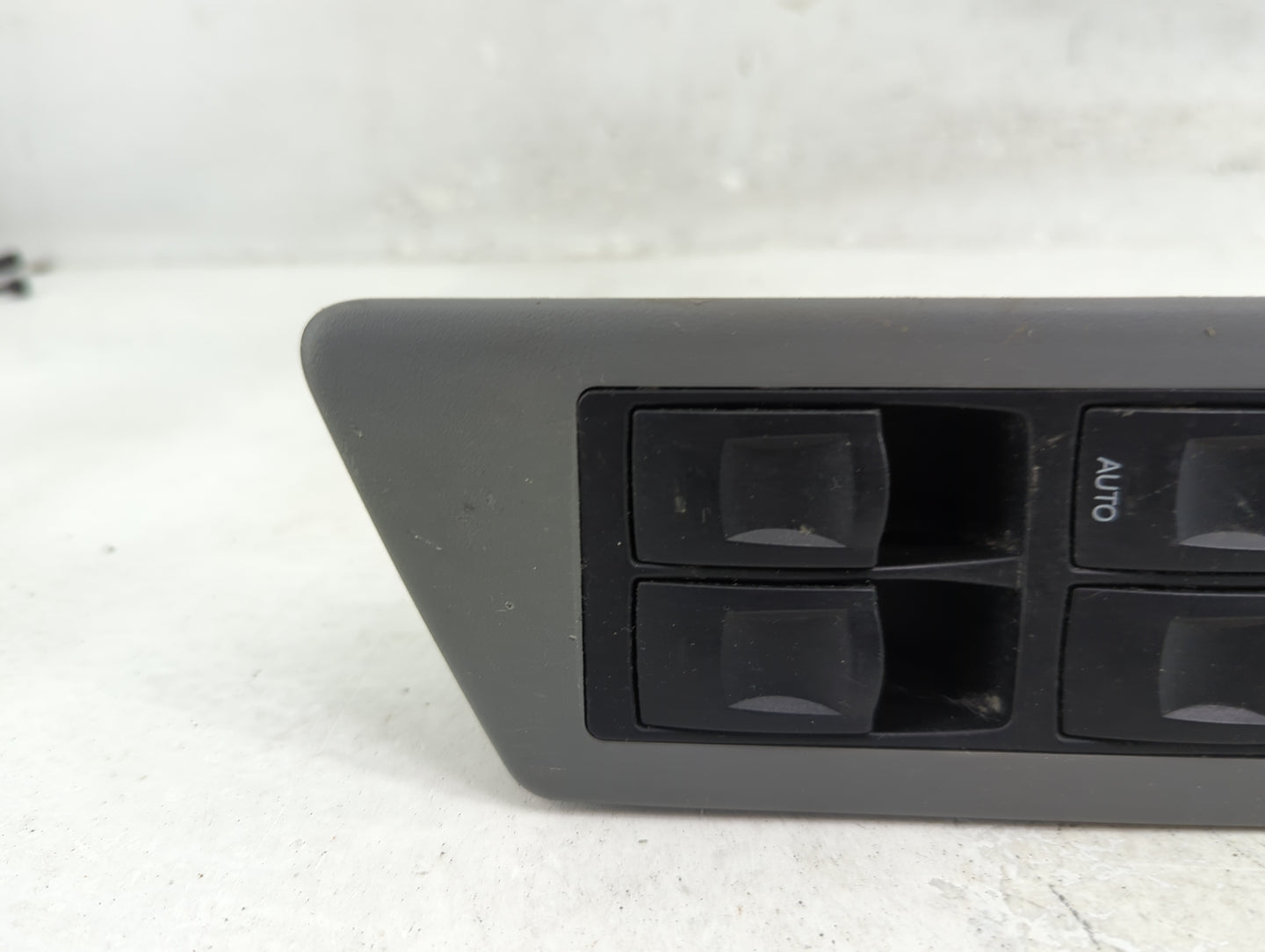 2004-2013 Dodge Durango Master Power Window Switch Replacement Driver Side Left Fits OEM Used Auto Parts - Oemusedautoparts1