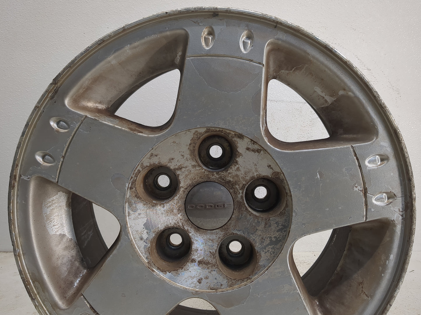 2005-2005 Dodge Durango Oem Wheel Rim - Oemusedautoparts1.com