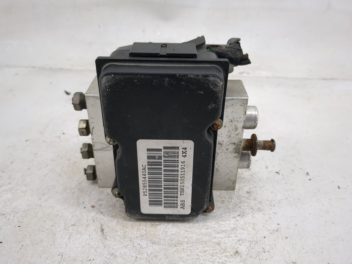 2006 Dodge Durango Anti-Lock Brake ABS Pump Module Actuator OEM Fits OEM Used Auto Parts - Oemusedautoparts1.com