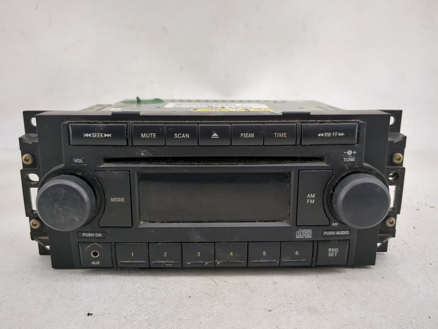 2004-2007 Dodge Durango Radio AM FM Cd Player Receiver Replacement Fits Fits 2004 2005 2006 2007 2008 2009 2010 OEM Used Aut