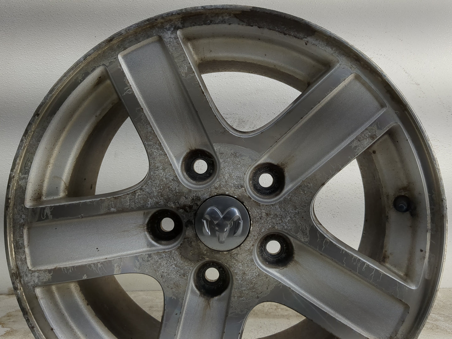 2004-2007 Dodge Durango Oem Wheel Rim 1227732 - Oemusedautoparts1.com