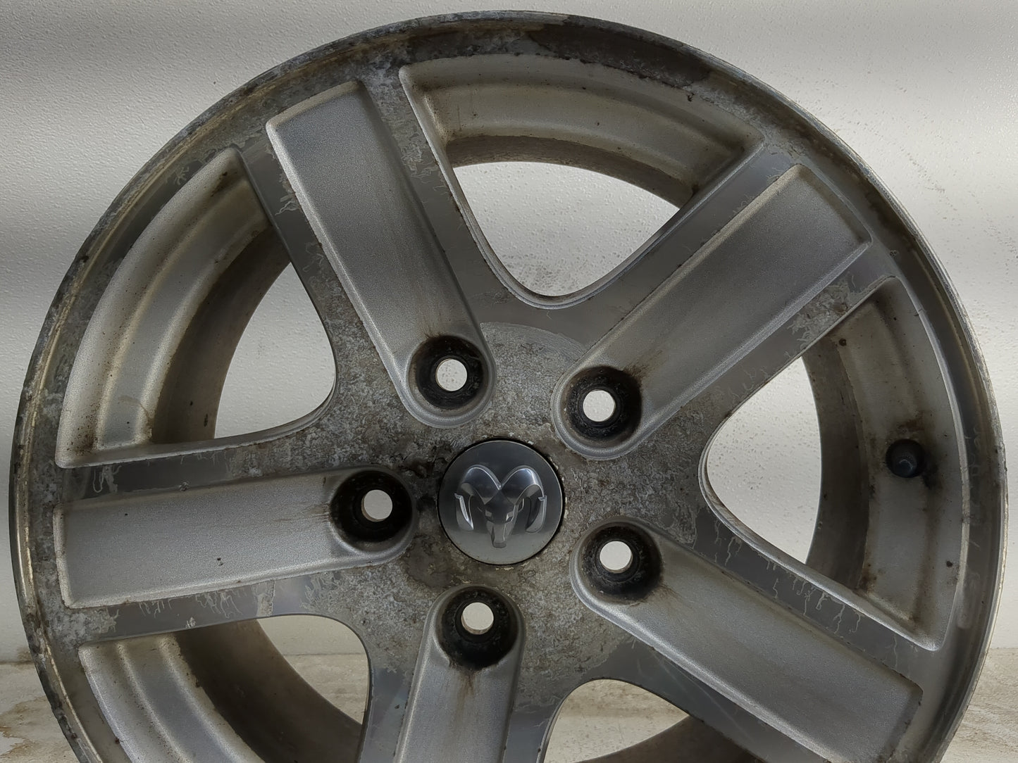 2004-2007 Dodge Durango Oem Wheel Rim 1227732 - Oemusedautoparts1.com