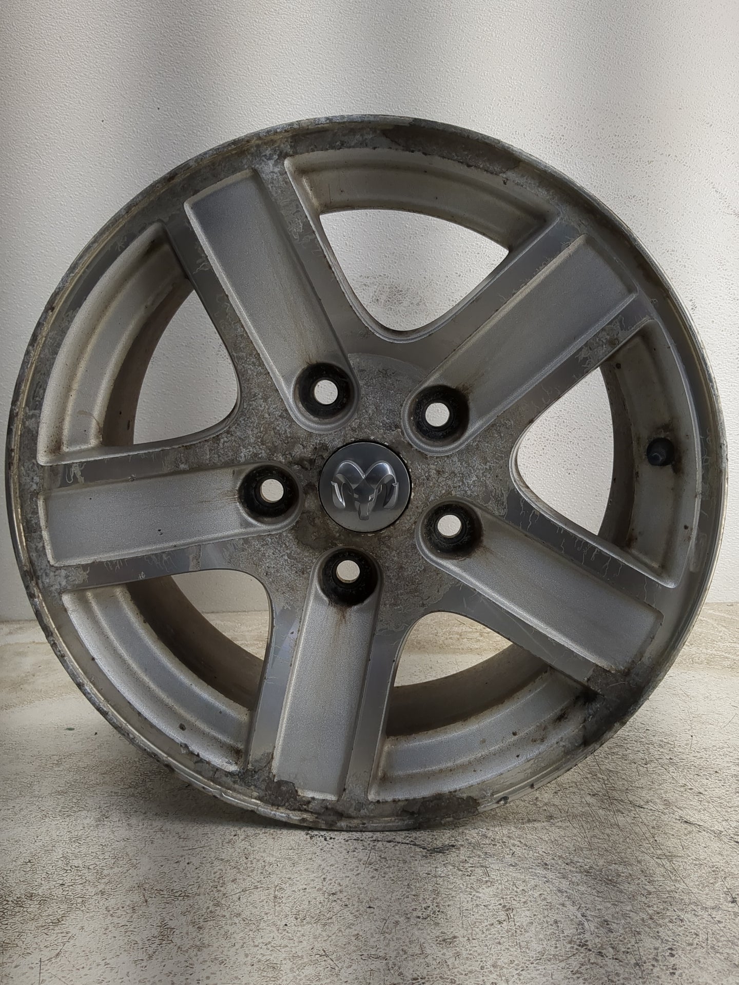 2004-2007 Dodge Durango Oem Wheel Rim 1227732 - Oemusedautoparts1.com