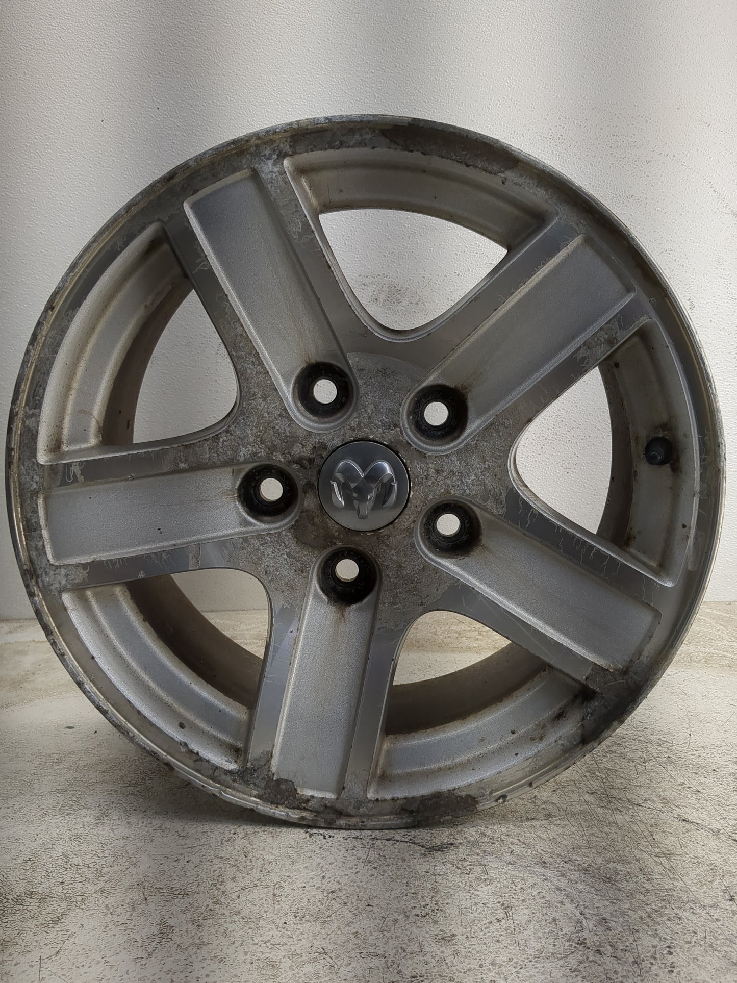 2004-2007 Dodge Durango Oem Wheel Rim 1227732 - Oemusedautoparts1.com