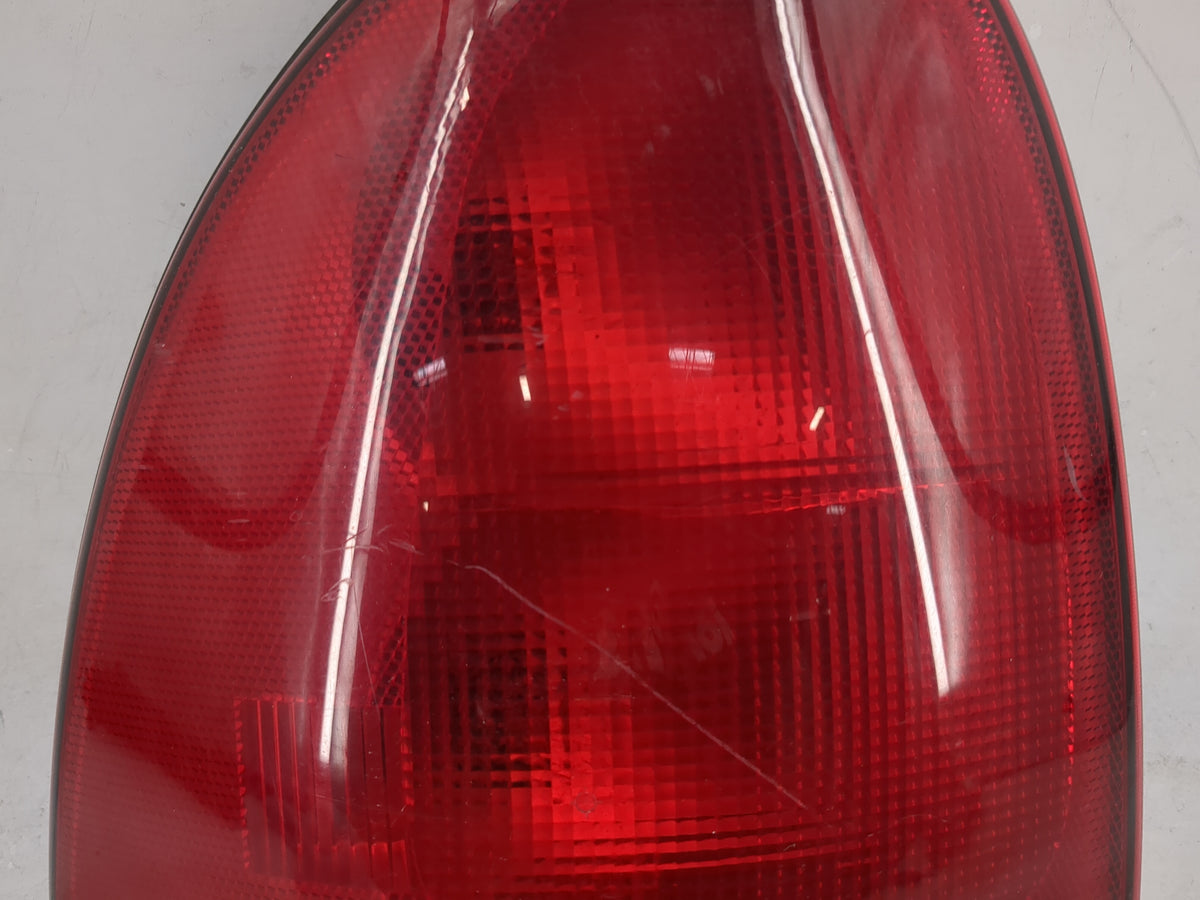 1998-2003 Dodge Durango Tail Light Assembly Driver Left OEM Fits Fits 1996 1997 1998 1999 2000 2001 2002 2003 OEM Used Auto 