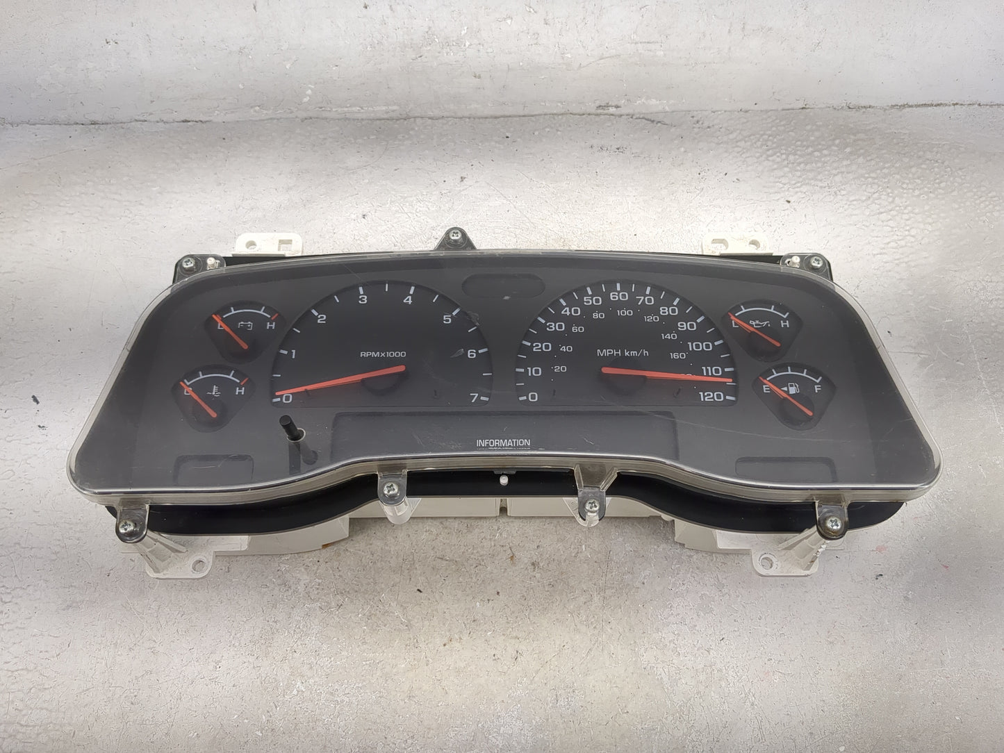 2001-2003 Dodge Durango Instrument Cluster Speedometer Gauges Miles:200K Fits Fits 2001 2002 2003 OEM Used Auto Parts - Oemu