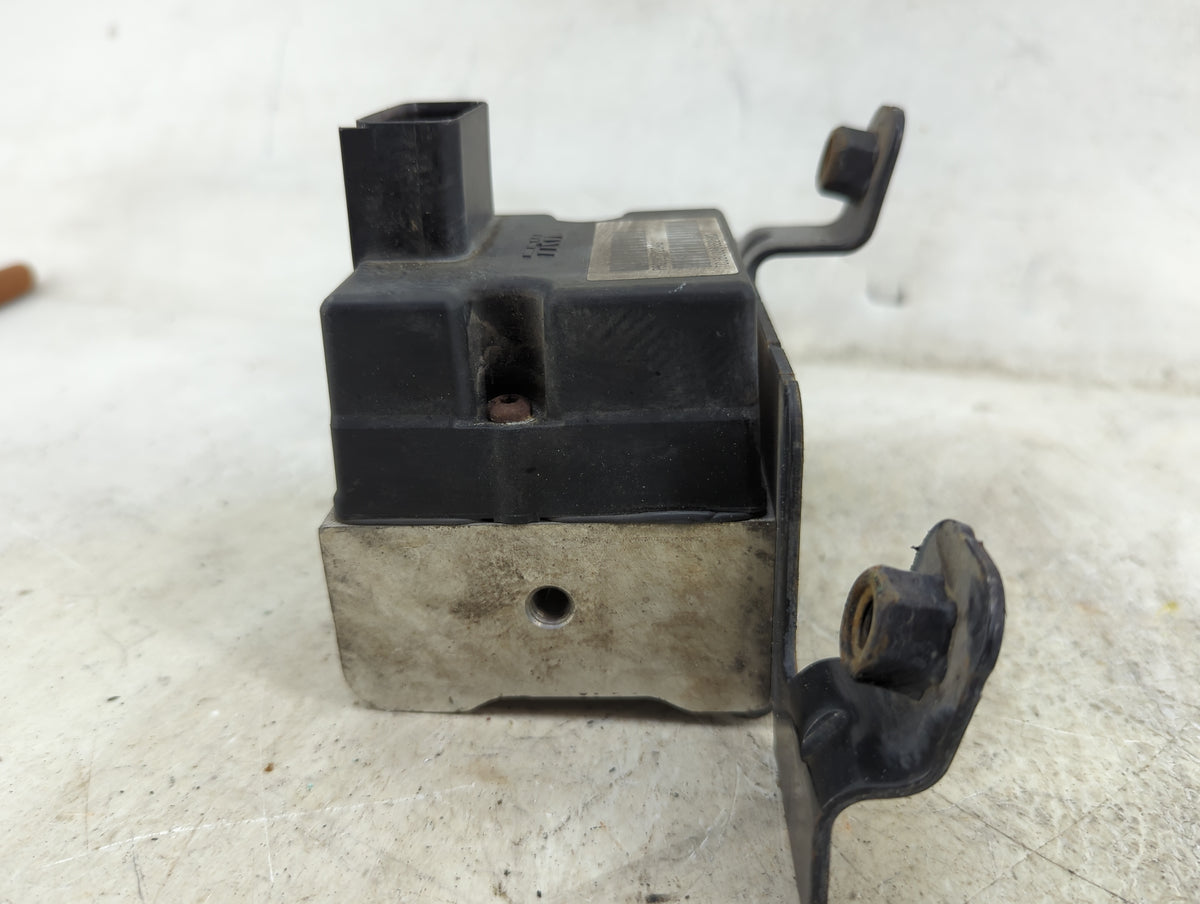 2003 Dodge Durango ABS Pump Control Module Replacement Fits OEM Used Auto Parts - Oemusedautoparts1.com