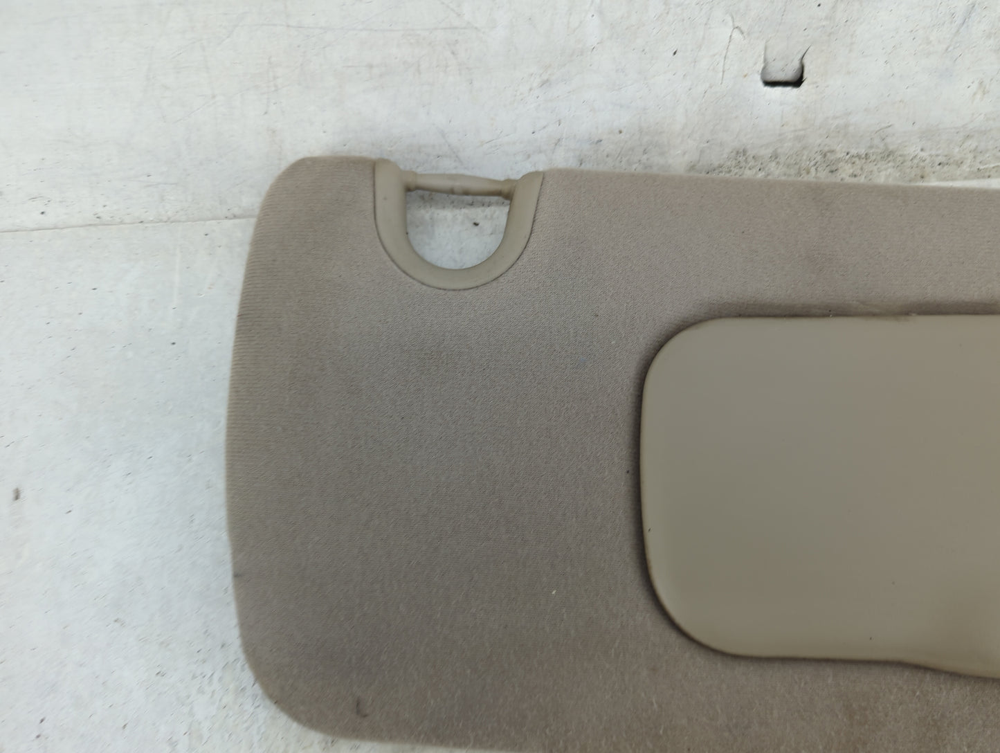 2003 Dodge Durango Sun Visor Shade Replacement Passenger Right Mirror Fits OEM Used Auto Parts - Oemusedautoparts1.com
