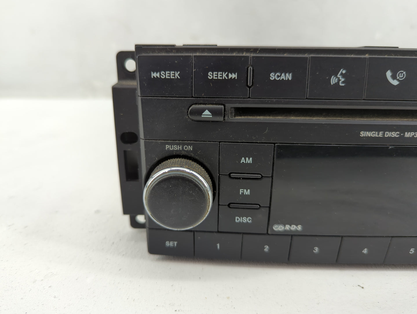 2008 Dodge Grand Caravan Radio AM FM Cd Player Receiver Replacement Fits OEM Used Auto Parts - Oemusedautoparts1.com