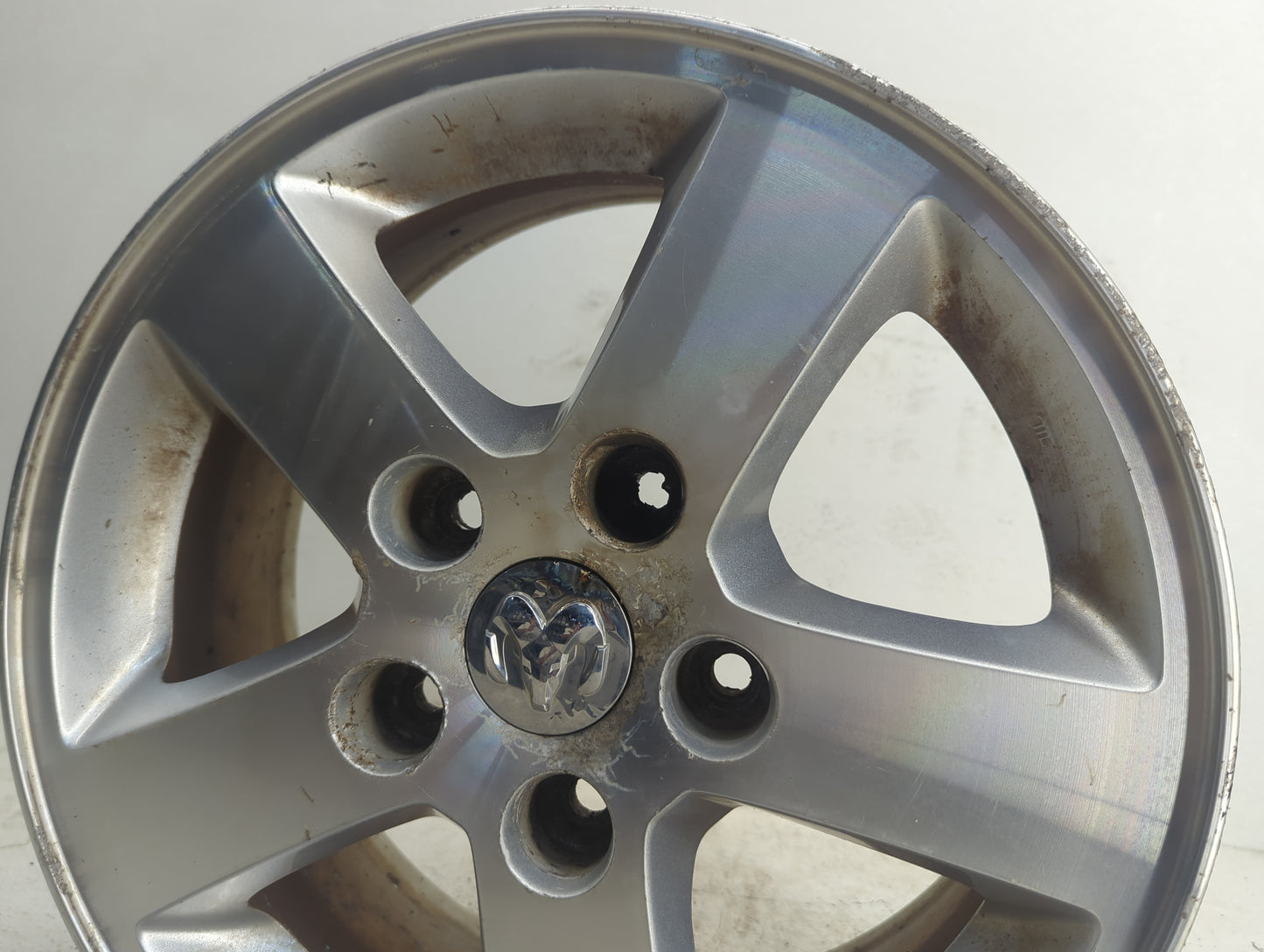 2017-2020 Dodge Grand Caravan Oem Wheel Rim - Oemusedautoparts1.com