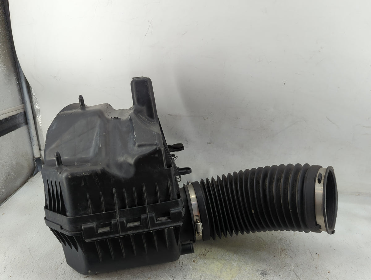 2011-2020 Dodge Grand Caravan Air Cleaner Intake-duct Hose Tube 1249247 - Oemusedautoparts1.com