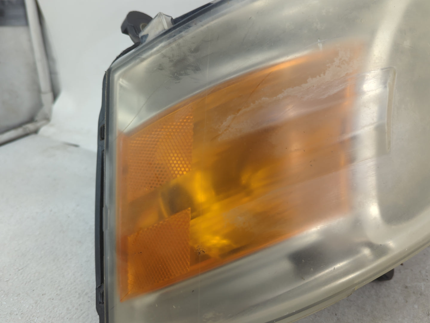 2008-2010 Dodge Grand Caravan Driver Left Oem Head Light Headlight Lamp 1272896 - Oemusedautoparts1.com