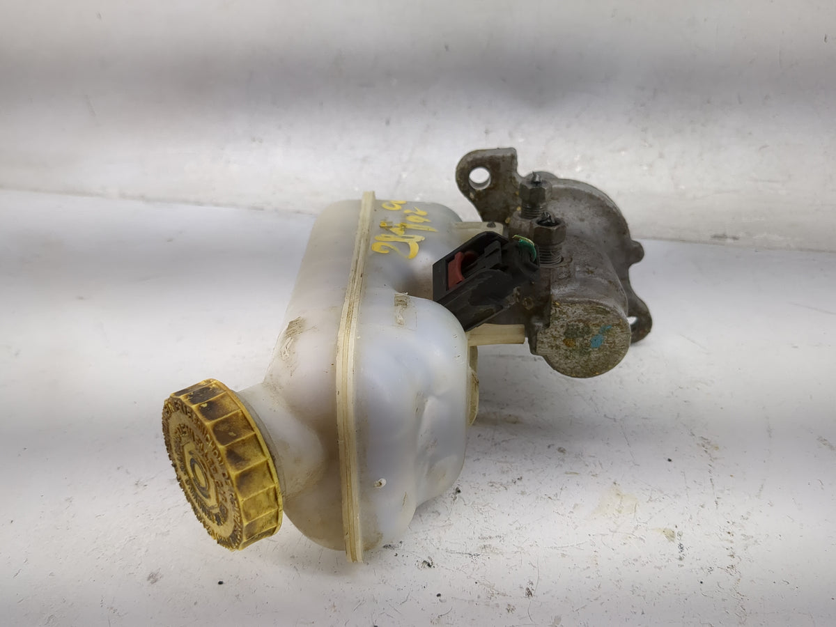2008-2016 Dodge Grand Caravan Brake Master Cylinder 5013503 - Oemusedautoparts1.com