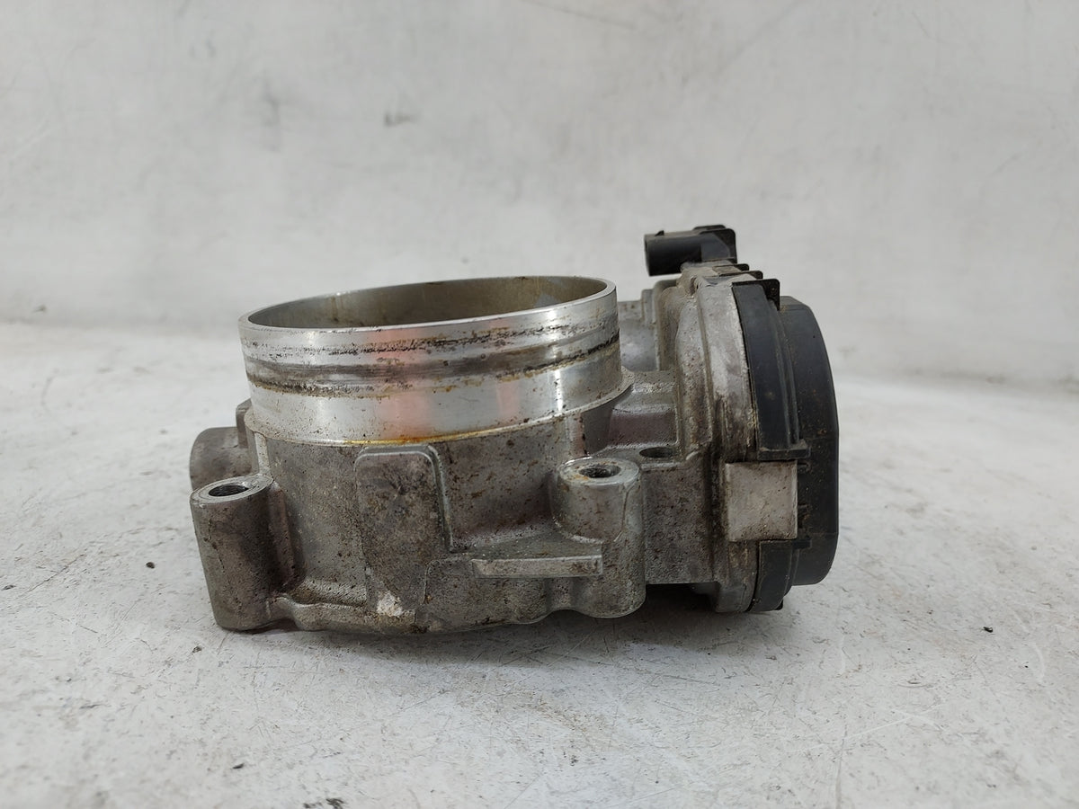 2011-2020 Dodge Grand Caravan Throttle Body Fits Fits 2011 2012 2013 2014 2015 2016 2017 2018 2019 2020 2021 2022 OEM Used A