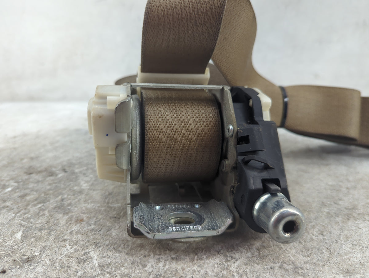 2011-2013 Dodge Grand Caravan Driver Front Seatbelt Retractor - Oemusedautoparts1.com