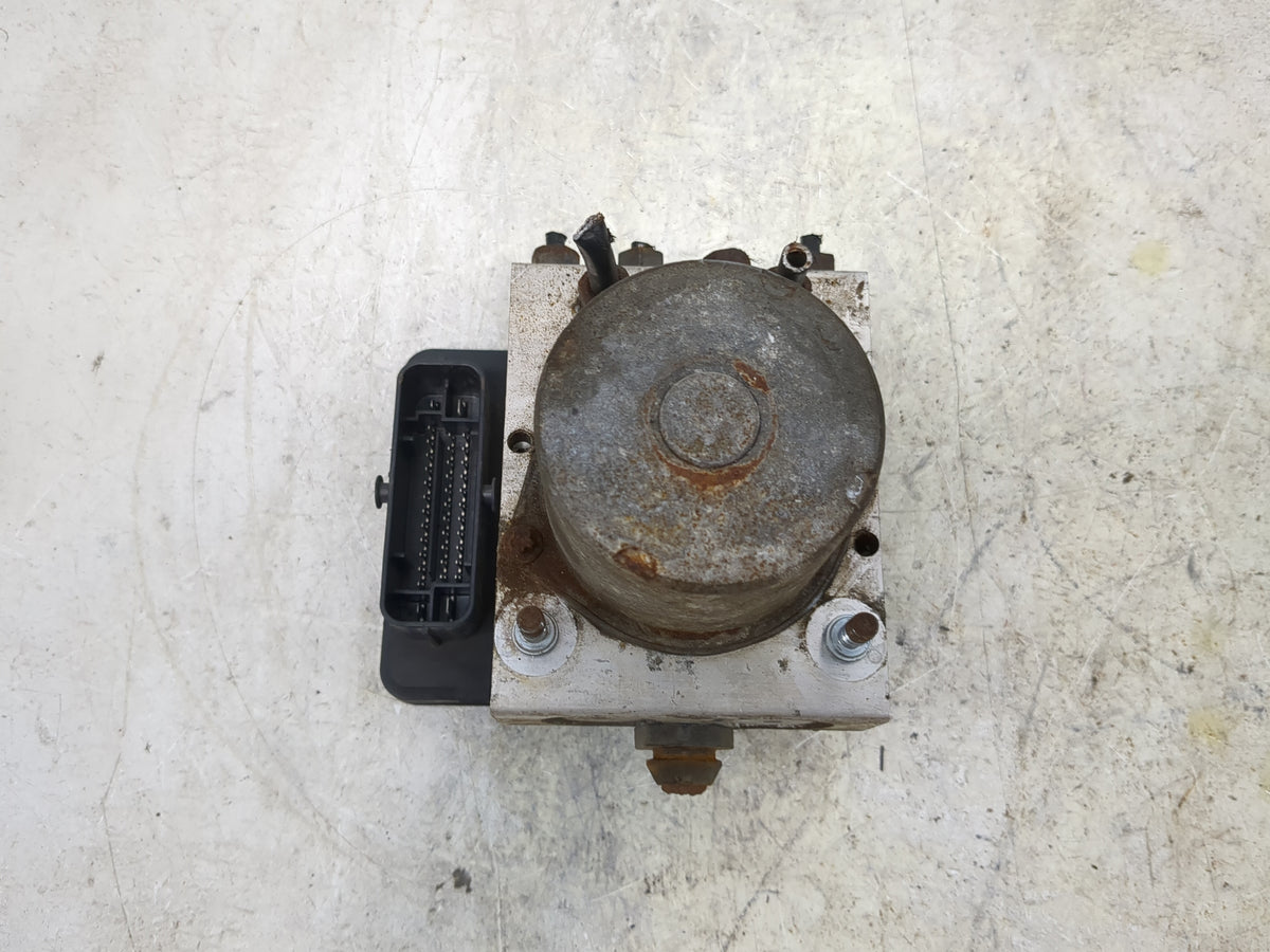 2014 Dodge Grand Caravan Anti-Lock Brake ABS Pump Module Actuator OEM Fits OEM Used Auto Parts - Oemusedautoparts1.com