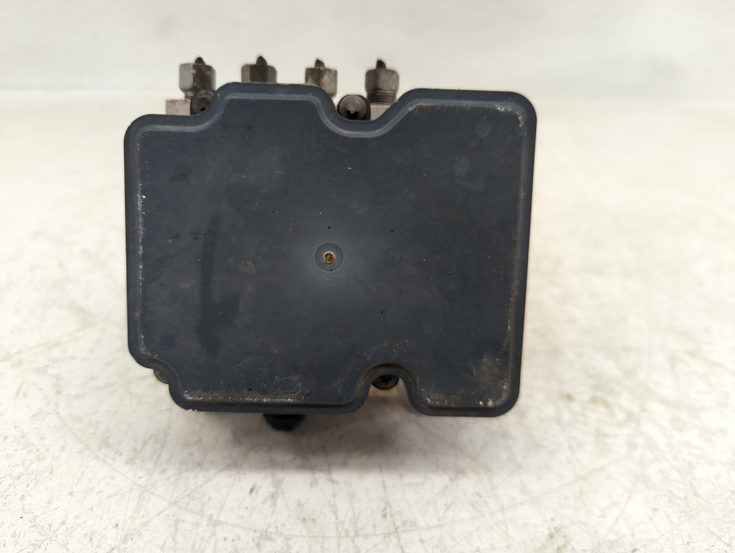 2015-2020 Dodge Grand Caravan ABS Pump Control Module Replacement Fits Fits 2015 2016 2017 2018 2019 2020 OEM Used Auto Part