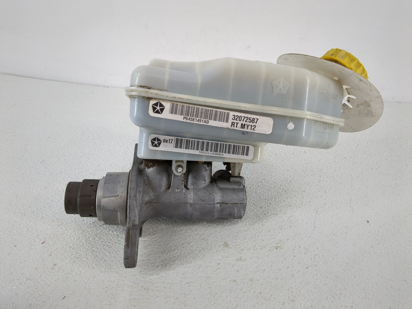 2012-2020 Dodge Grand Caravan Brake Master Cylinder - Oemusedautoparts1.com